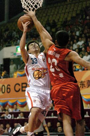 阿斯报预测皇马vs埃尔切首发：姆巴佩领衔，阿诺德回归首发（阿斯报：皇马战埃尔切首发预测——姆巴佩压阵，阿诺德重返先发）