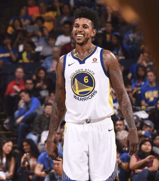 菲尔米诺：我很喜欢维尼修斯，但利物浦对阵皇马我希望红军赢（菲尔米诺：欣赏维尼修斯，但对阵皇马仍盼红军取胜）