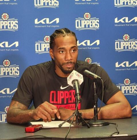 AC米兰快攻转化高效（AC米兰快攻转换效率出众）