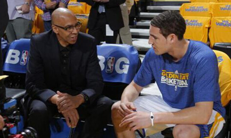 弗兰克：也许罗梅罗和范德芬该踢前锋；战旧主？比赛就是要赢（弗兰克：考虑让罗梅罗和范德芬打前锋；对阵旧主只为赢球）