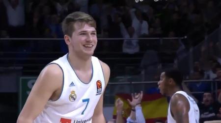 合同将到期，付豪交易？辽宁官宣，谁注意杨鸣表态，还剩1年合同（合约仅剩一年，付豪会被交易？辽宁官宣后杨鸣发声引关注）