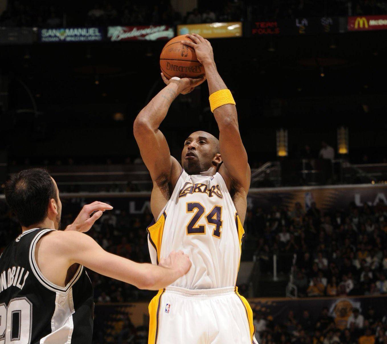 索博斯洛伊：萨拉赫是我的朋友，但这是他和俱乐部之间的事（索博斯洛伊：我和萨拉赫是朋友，他与俱乐部的事不便置评）